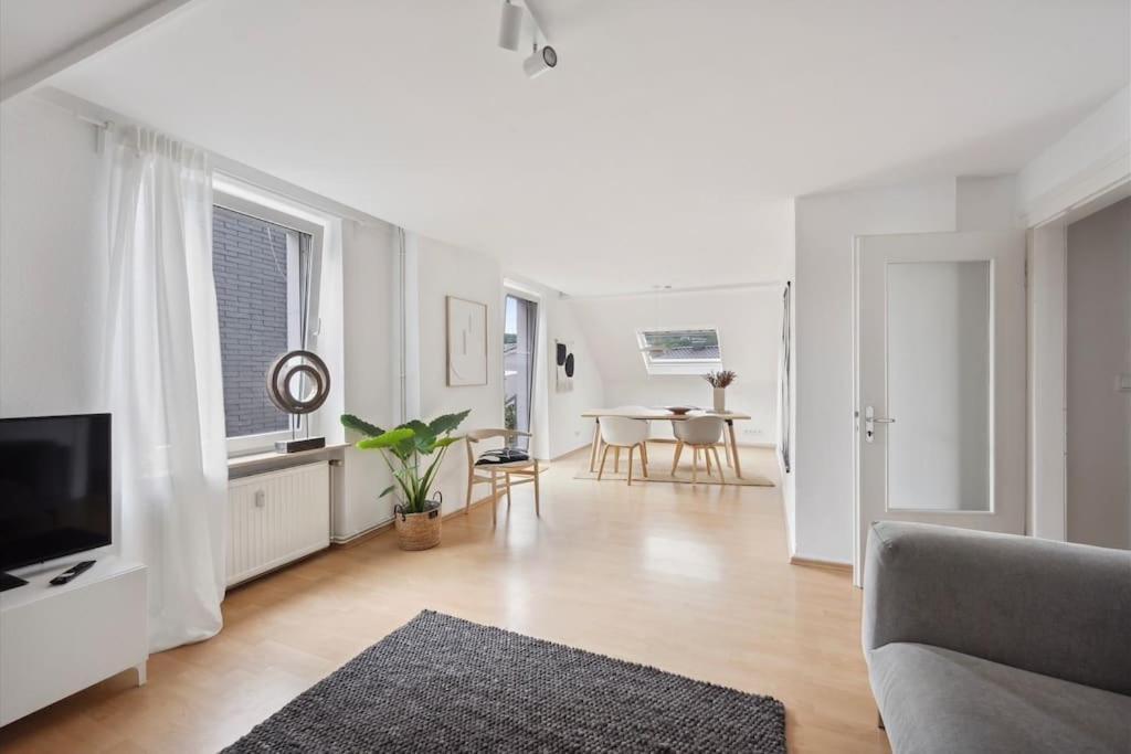 Dachgeschoss Traum Schwelm Bluecherstr - Naehe Dus & Dortmund & Koeln & Essen Esterno foto